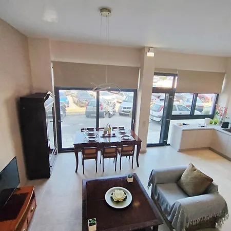 Avramiou Lofts Daire